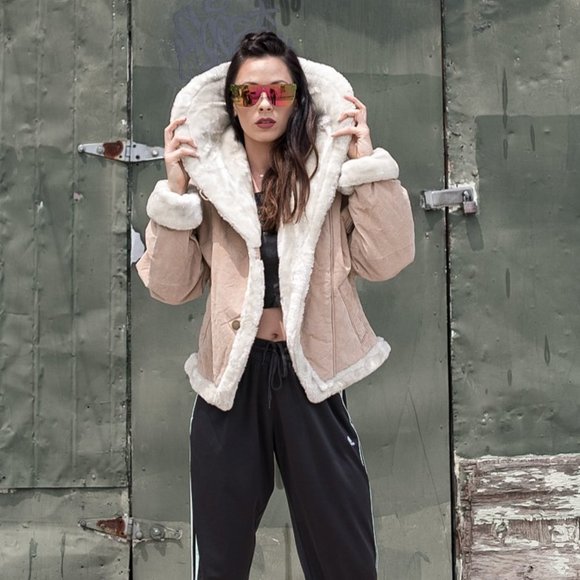 G THANG SHEERLING COAT - Picture 1 of 3